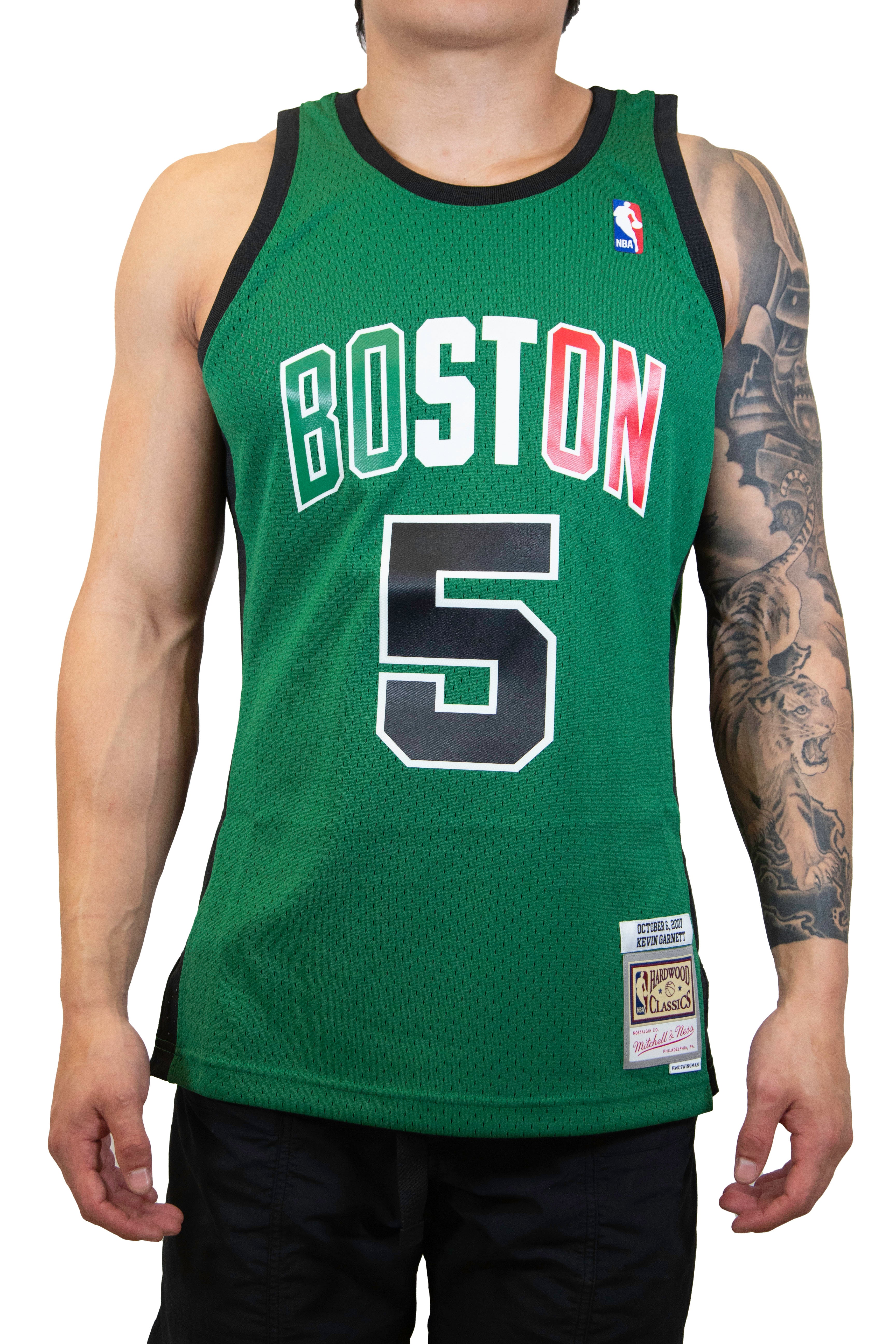 Shop Mitchell & Ness Boston Celtics 07 Kevin Garnett NBA Swingman