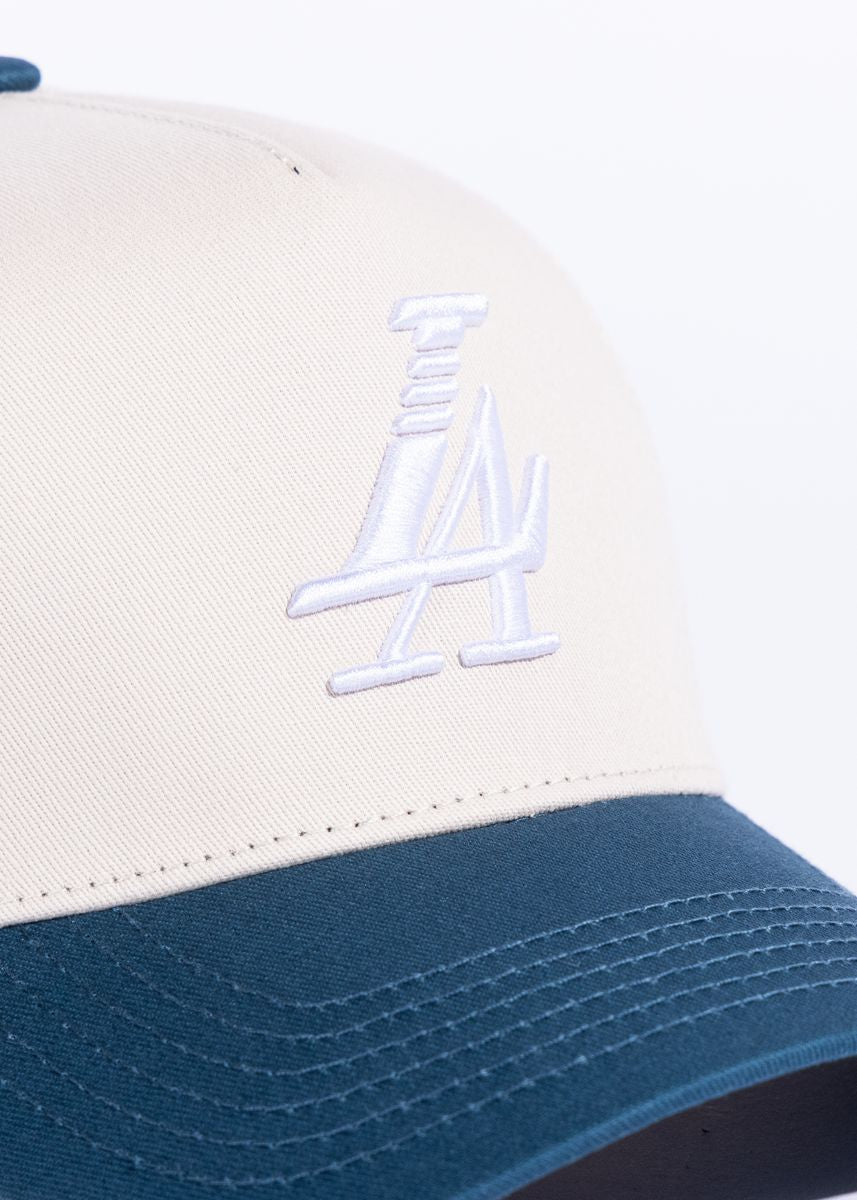 Reference Paradise LA Snapback - Cream/Oxford Blue