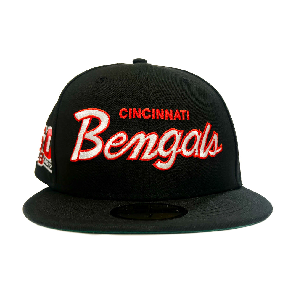 Vintage Black good Orange Cincinnati Bengals Scripted Corduroy Snapback Hat USA Made